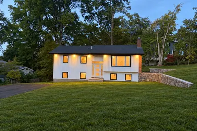 66 Ontario Dr