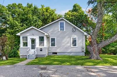 17 B St 1