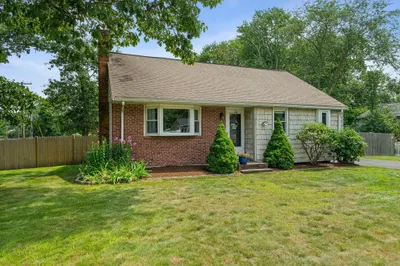 237 Turnpike St
