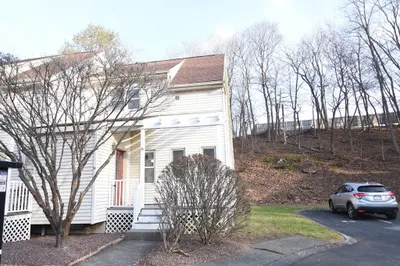 24 Cedar Glen #24