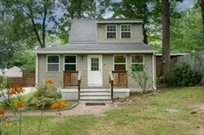 75 Beach Ave 1