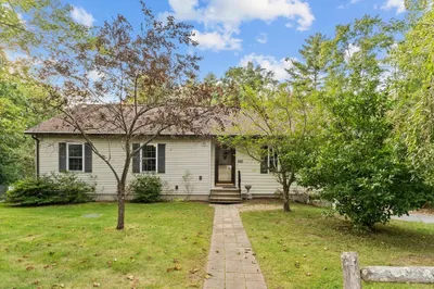 4109 S Athol Rd 1