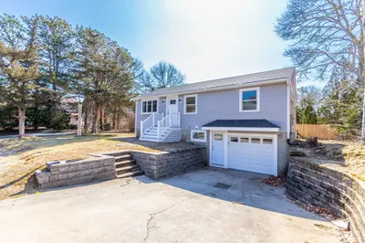 24 Weatherglass Ln 1