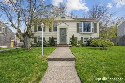 48 Bellevue St