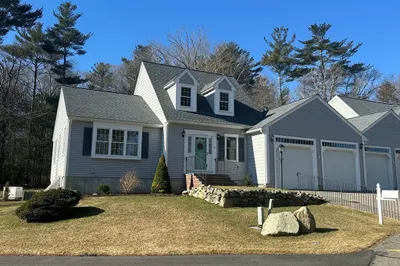21 Autumn Ln #21