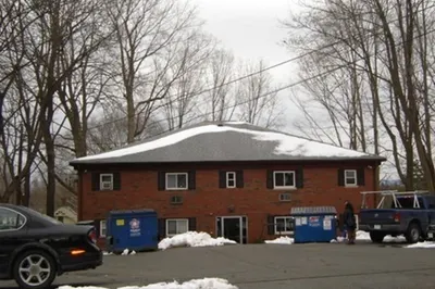 91 Crescent Street #10 1