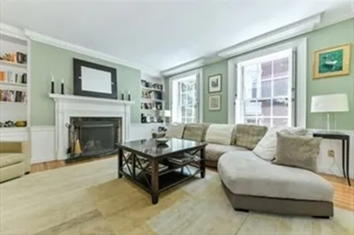 39 Pinckney St