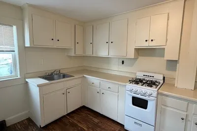 90 Bacon Steet St #1