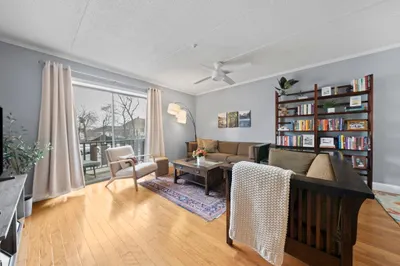 62 South Street #7