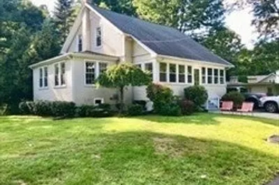 40 Circle Rd