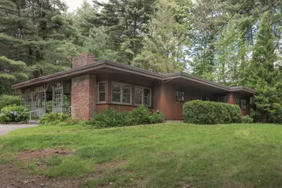 56 Carleton Road 1
