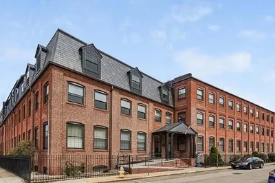 10 Weston Ave #203 1
