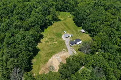 598-600 Old Dana Rd 1
