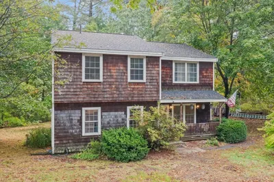18 Larch Rd