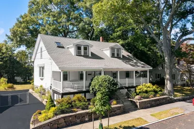 56 Rockdale Ave 1