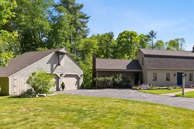 7 Stoney Hill Road