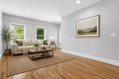 94 Summit St #2 1
