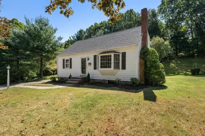 22 Irving Drive