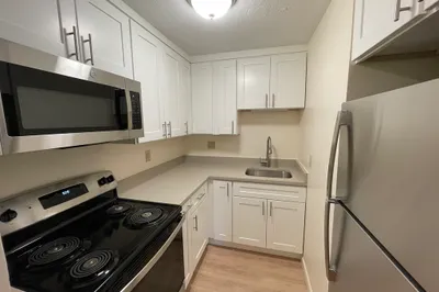 154 Main St #27