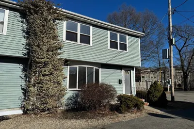 44 Reservoir St #52 1