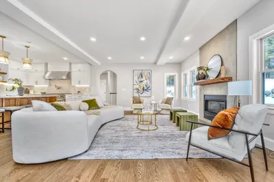 8 Chestnut St 1