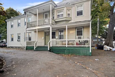 551-r Norfolk St 1