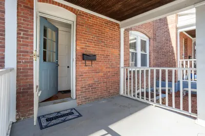 51 Grove St #51