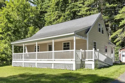 12 Clement Road