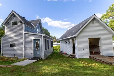 1479 Main Street