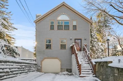 20 Joclyn Avenue 1