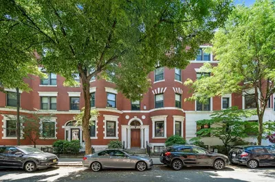 108 Gainsborough St #305 W