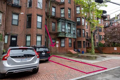 377 Commonwealth Ave P3 Ave 1