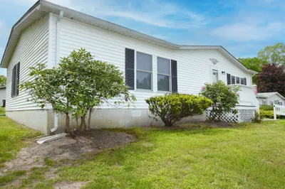 6 Canterbury Lane 1