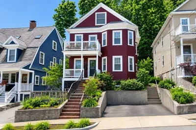38 Tanager St #1 1