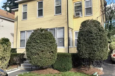 19 Brockton St #1 1