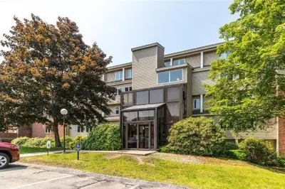 2 Duck Pond Rd #111 1