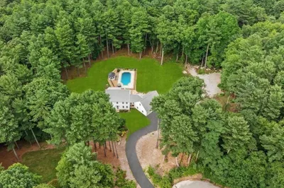 14 Silver Ledge Dr 1