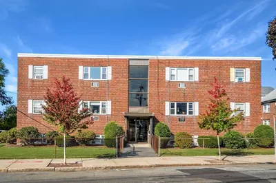 297 Main St #3 1