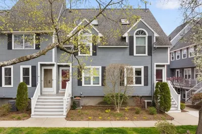 48 South Main St #7