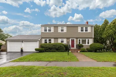 34 Lochland St 1