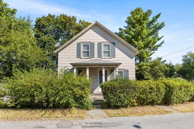 41 Devine Ave
