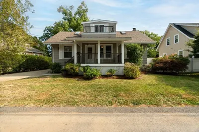 33 Azel Rd