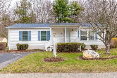 82 Trailwood Dr