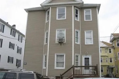 227 Eagle St #2 1
