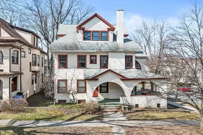 98 Forest Park Ave #2 1