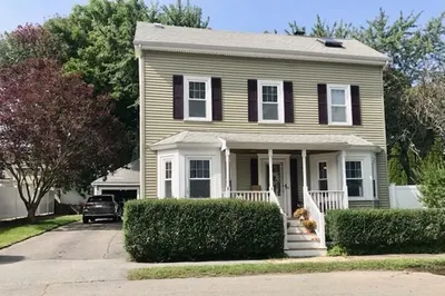 8 Hardy St 1