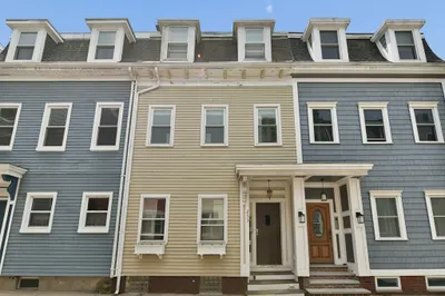 253 Gold St #2 1
