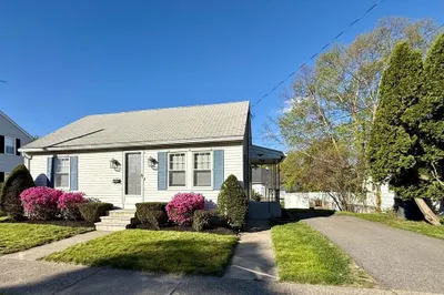 51 Morton St #1 1