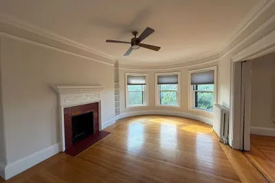 186 Commonwealth Ave #63 1