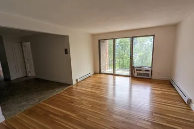 175 W. Wyoming Ave #42